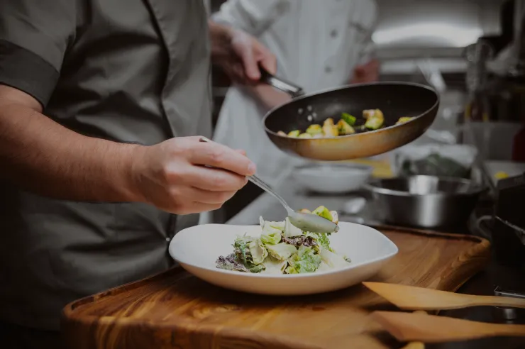 まかない制度あり